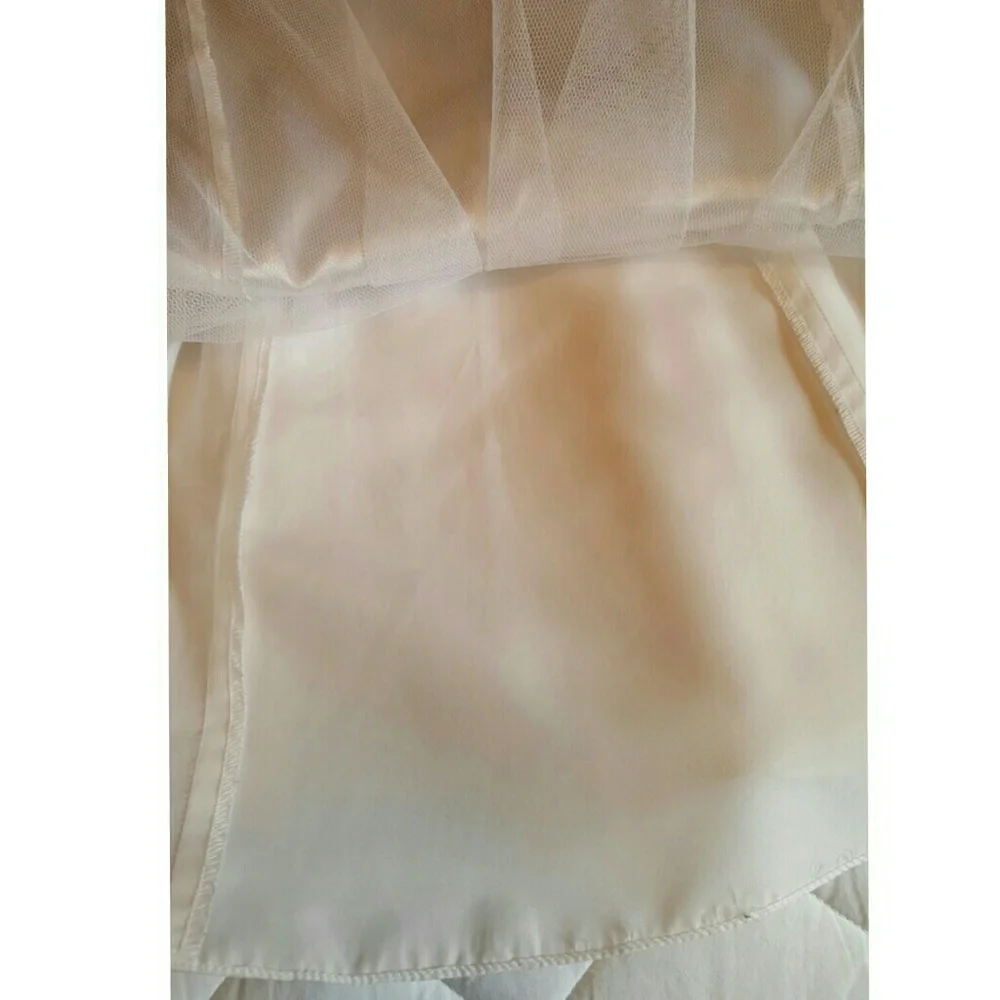 DAVID'S BRIDAL Flower Girl Dress Size 6 White Wedding - Picture 7 of 8